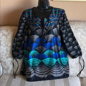 black printed tunic top.